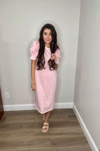 Load image into Gallery viewer, Morgan Dress- Pink
