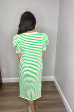 Load image into Gallery viewer, Morgan Dress- Green
